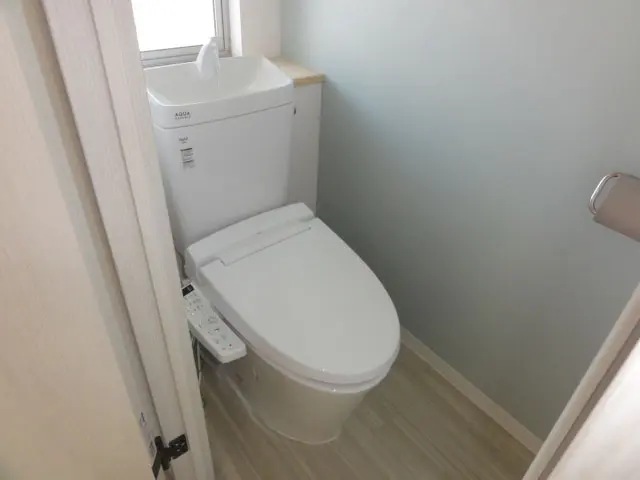 空き家活用後のトイレ